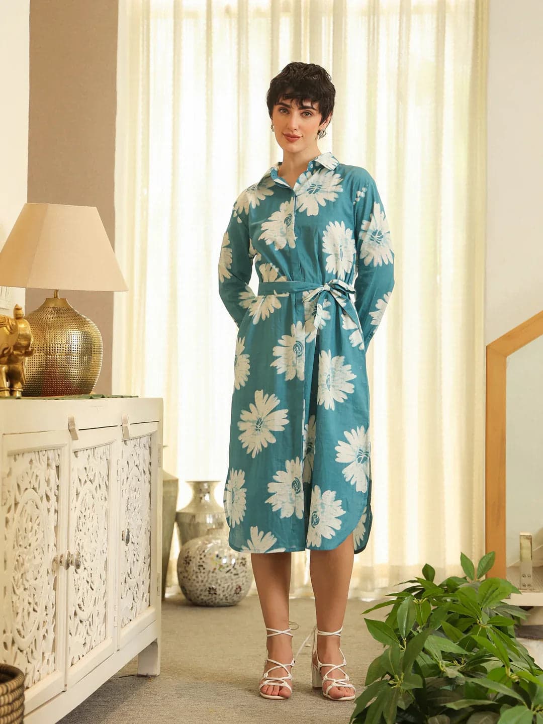 Volso Fashion Women's Blue Cotton Printed Shirt Collar Dress