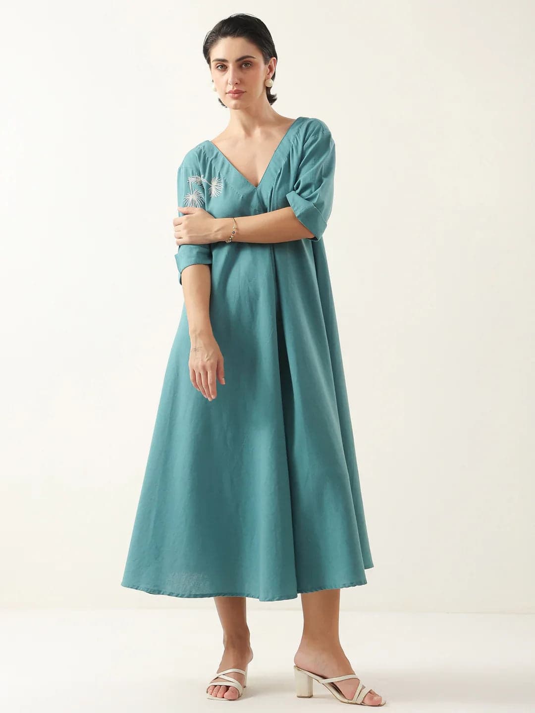 Volso Fashion Women's Blue V-Neck Solid Cotton Dress