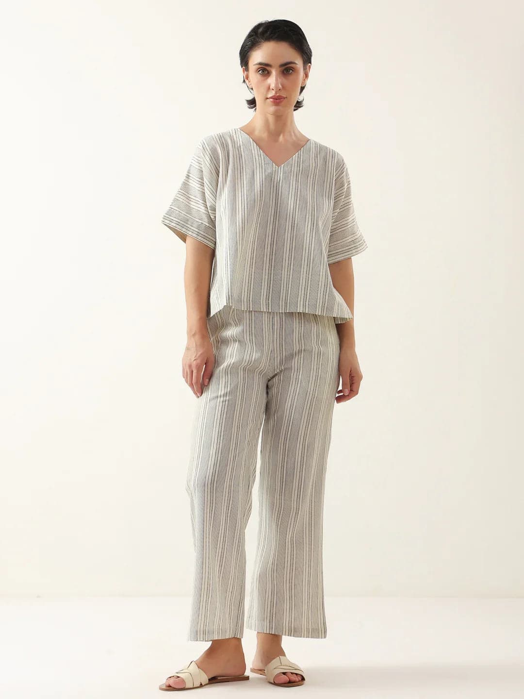 Volso Fashion Grey Color V-Neck Cotton Night Suit
