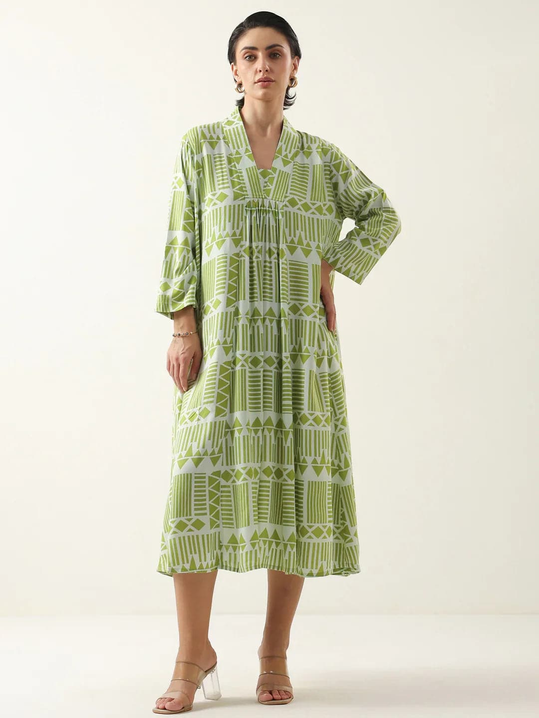 Volso Fashion Women's Green Geometric Print Viscose Rayon Dress